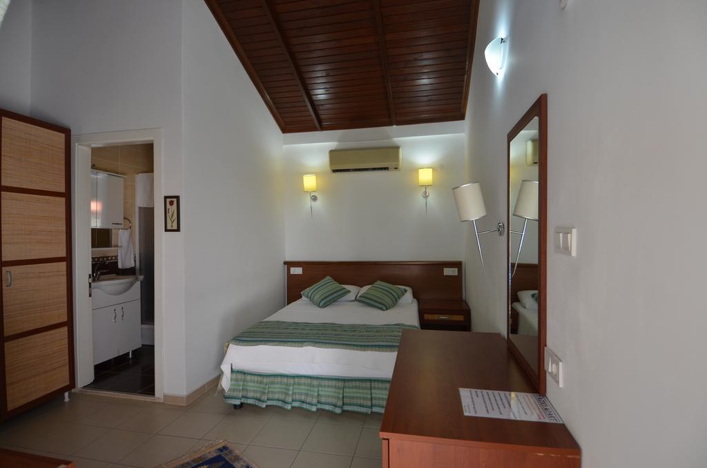 Yazici Otel Selimiye  Bilik gambar